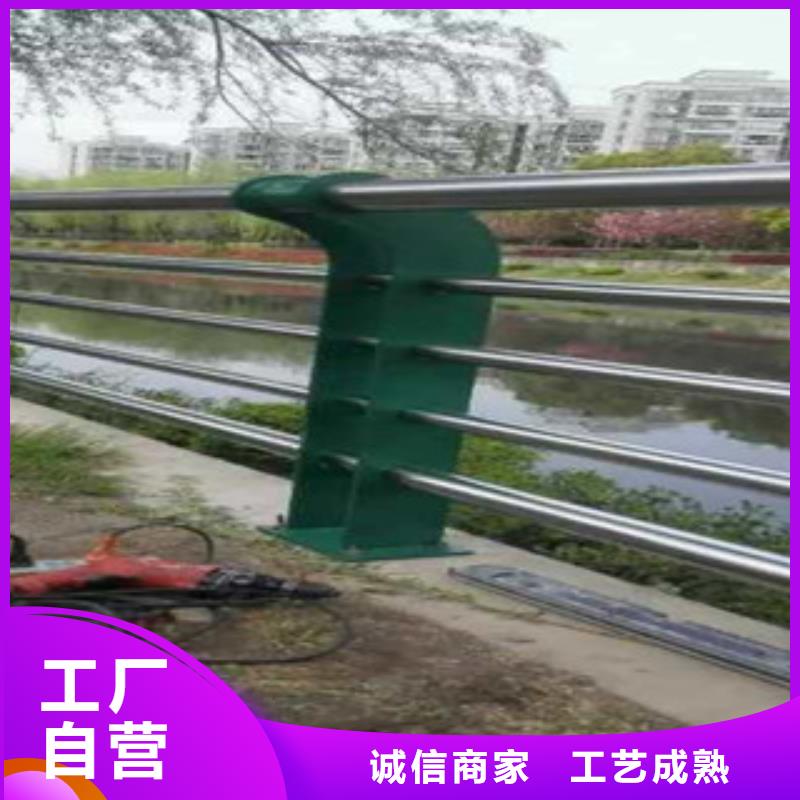 景观木纹护栏道路防撞护栏有口皆碑{本地}厂家