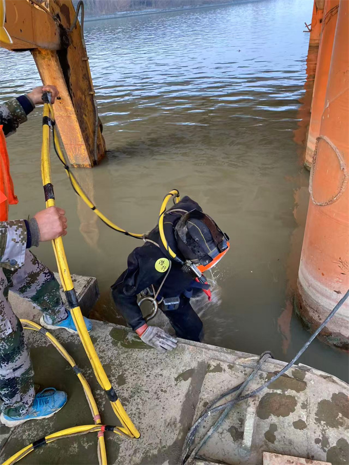 水下砌墙封堵公司经验丰富